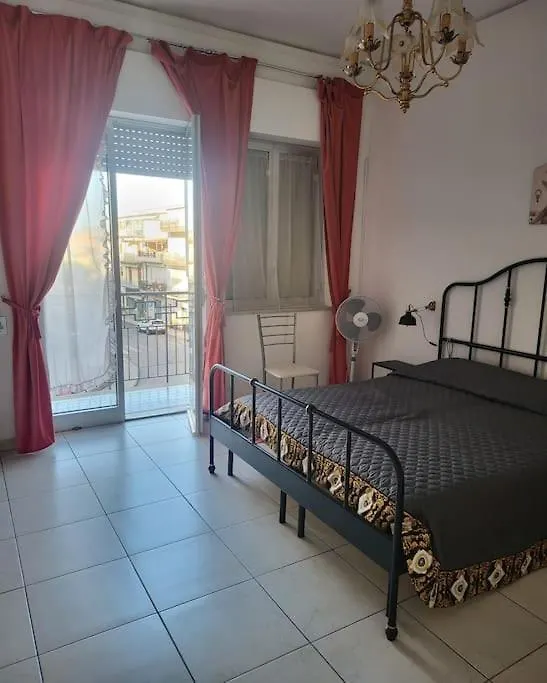 Apartamento Luminoso Appartamento Sul Lungomare Capo dʼOrlando